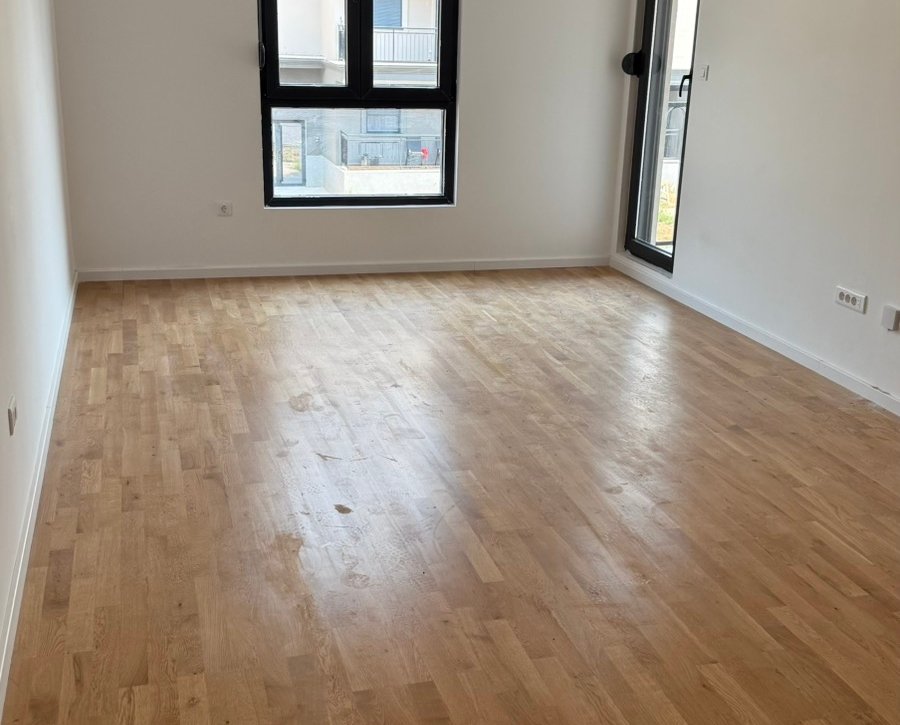 Modern Unused Apartment for Sale in Posh Residence Complex