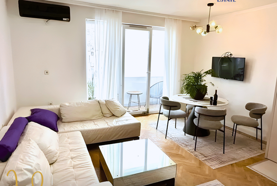 IZDAJE SE DVOSOBAN STAN | SVETOZARA MARKOVIĆA 24 | 70 m²